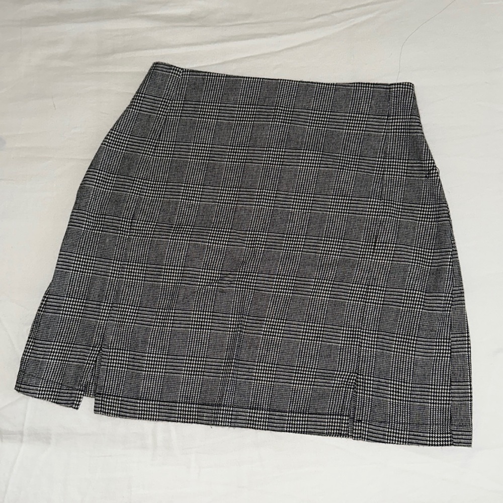 Brandy Melville John Galt High Waisted Plaid Mini Skirt